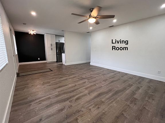 2nd image of 4605 Bayshore Dr APT G8
