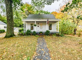 424 Auburn St, Portland, ME 04103