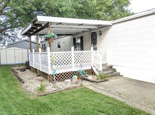 2705 St Vincents Ave TRLR 55, La Salle, IL 61301