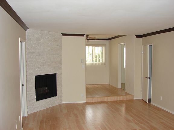 2nd image of 1117 9th St APT 108
