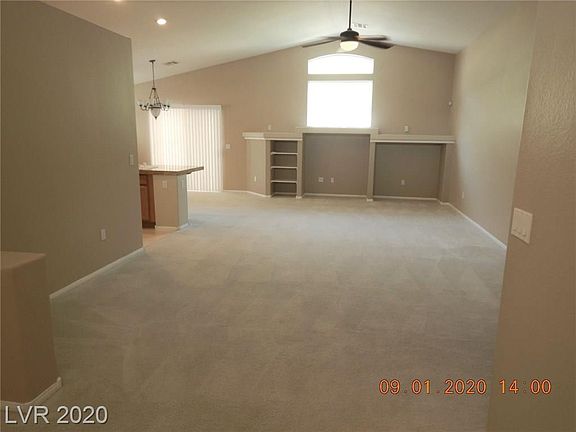3rd image of 7914 Villa Pintura Ave