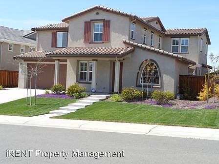 1st image of 1012 Silver Saddle Ln