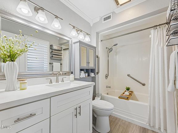 4th image of 10826 W BROOKSIDE Drive