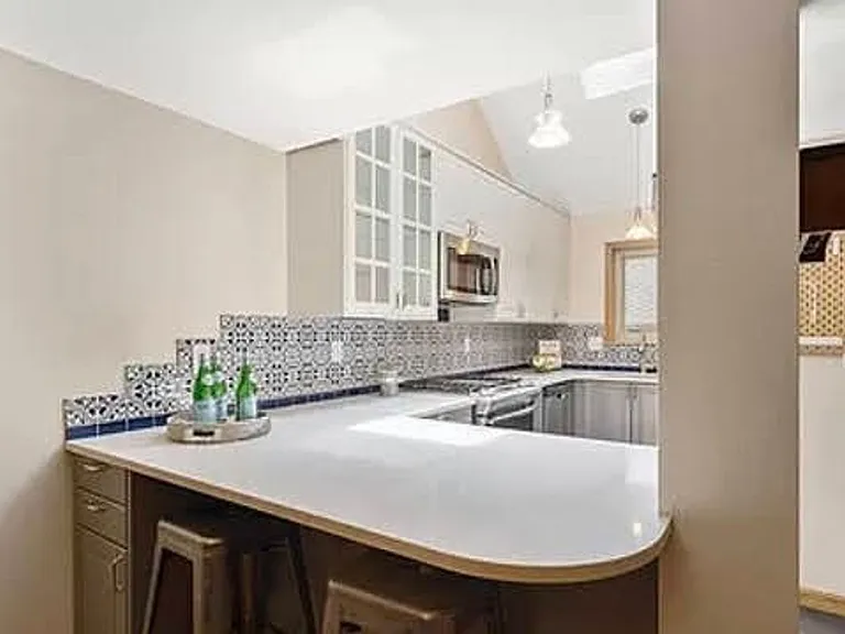 3094 Edison Ct — Photo 6