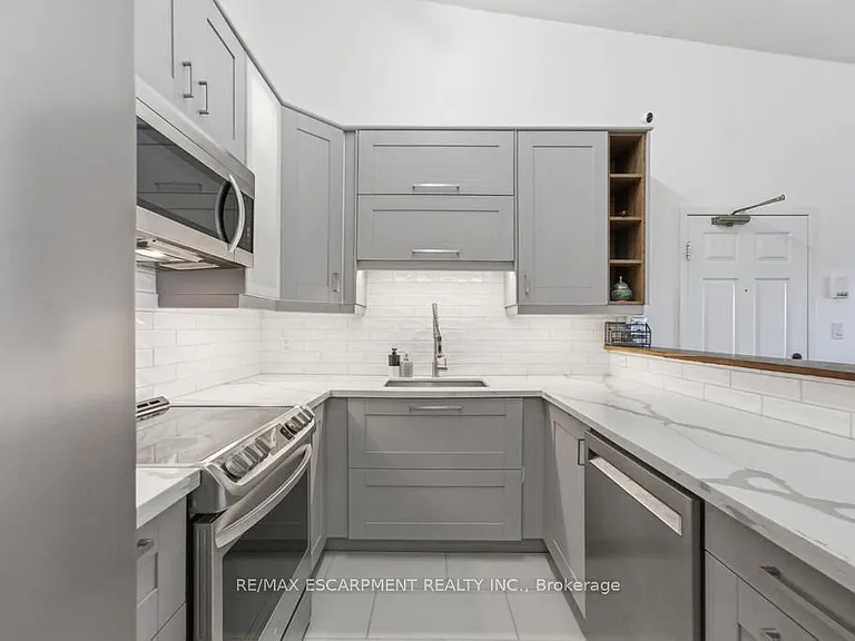 4013 Kilmer Dr #410 — Photo 6