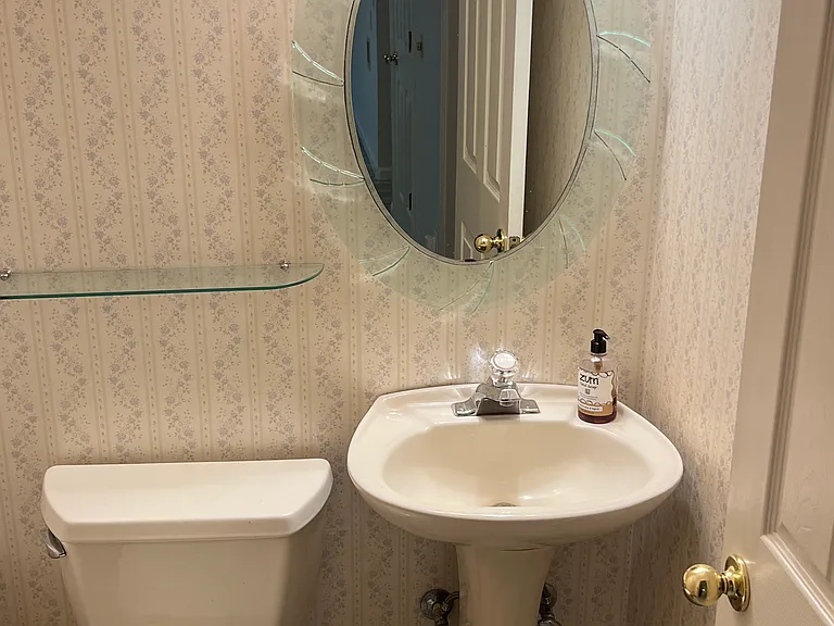 10 Fox Run Ln — Photo 9