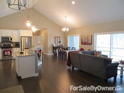 5th image of 13804 S Windcrest Ct