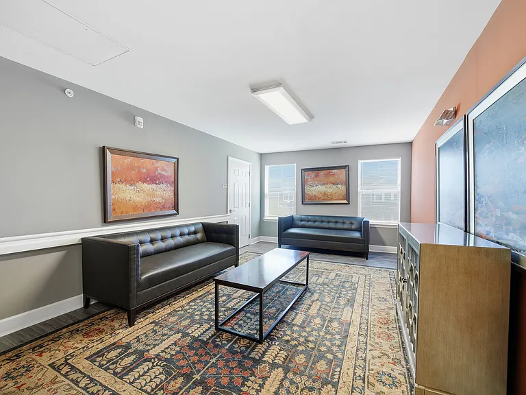 Crescent Villas — Photo 40