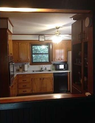 4th image of 334 S Pleasant Ave