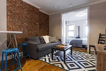 Rented by Nest Seekers International