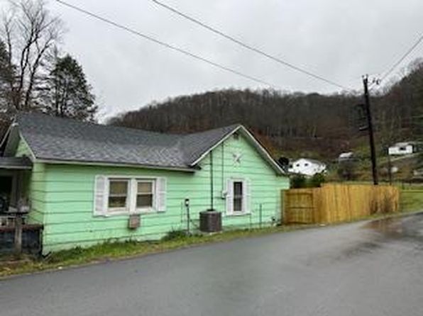 198 Lamar Rd, Matoaka, WV 24736