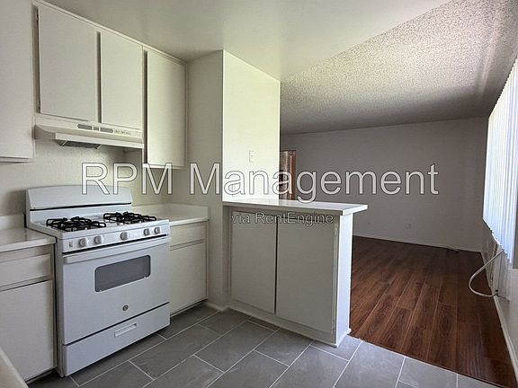 4th image of 6920 Simpson Ave APT 6