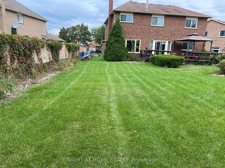 92 Nelson Cir — Photo 28