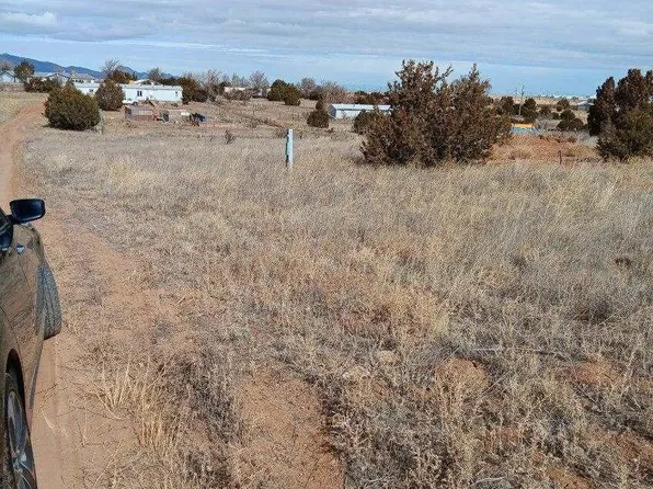 21 Prairie Moon Rd, Edgewood, NM 87015