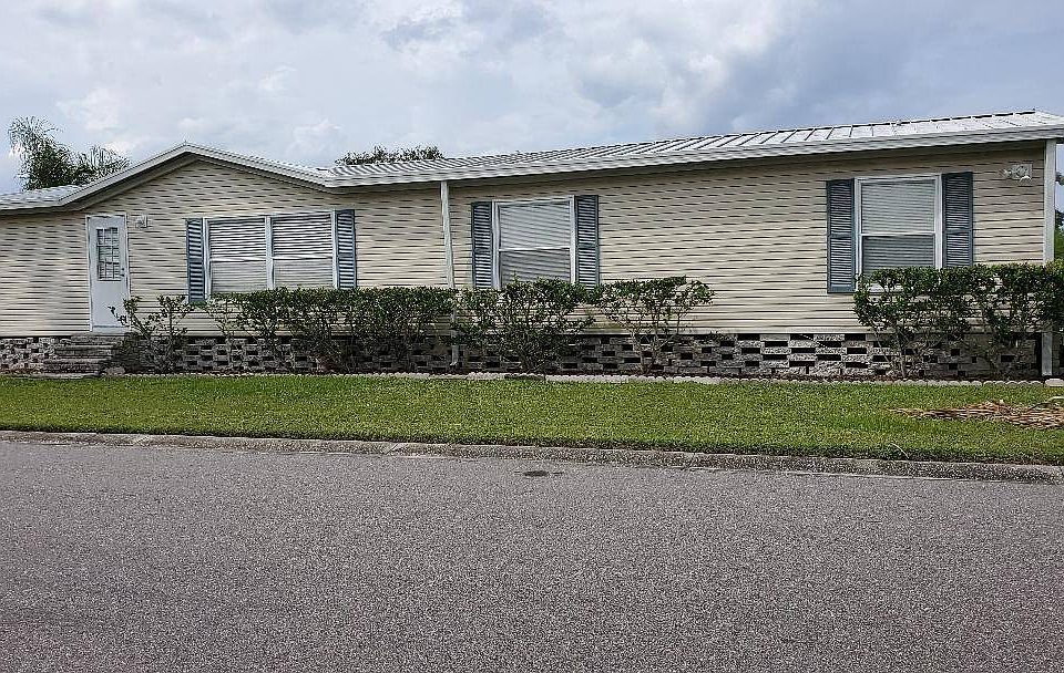 1st image of 8902 Water Lily Ln