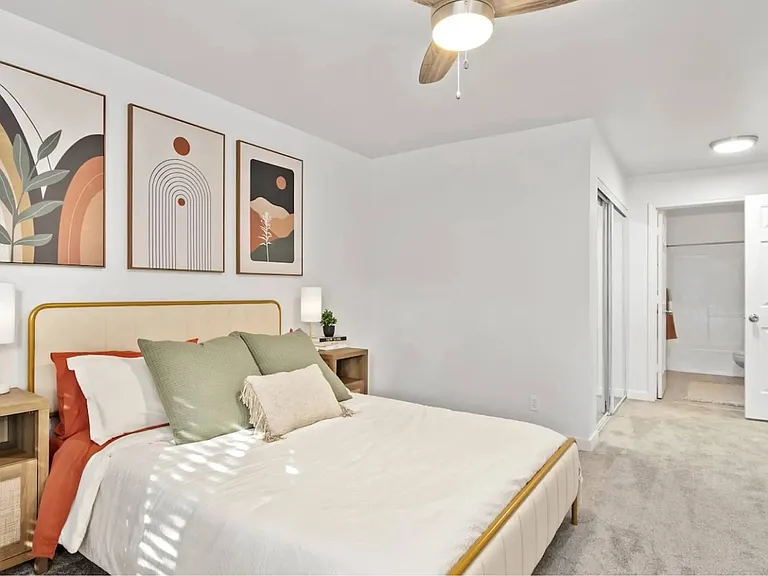 Monterra Townhomes — Photo 15