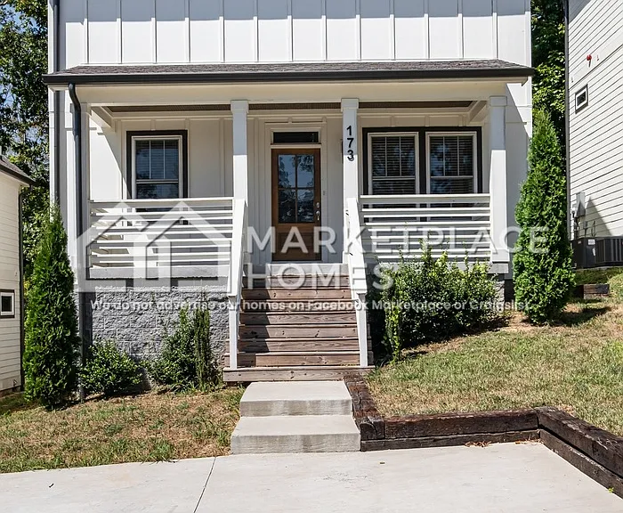 173 Peach St — Photo 3