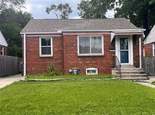 2567 E 27th St, Granite City, IL