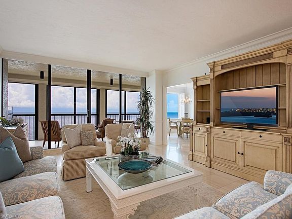 4th image of 8171 Bay Colony Dr APT 1003
