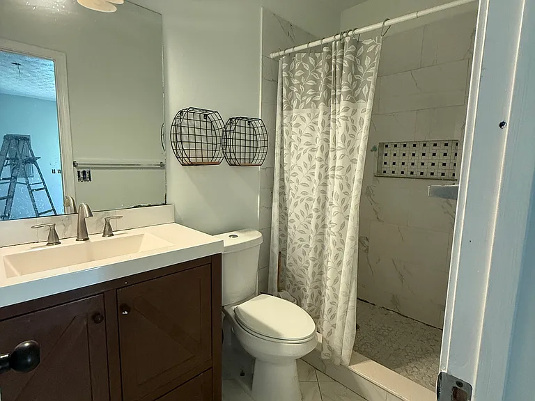 1152 Martin Rd #B — Photo 5