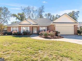 107 Wavertree Dr, Warner Robins, GA 31088