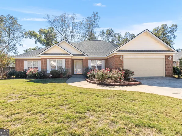 107 Wavertree Dr, Warner Robins, GA 31088
