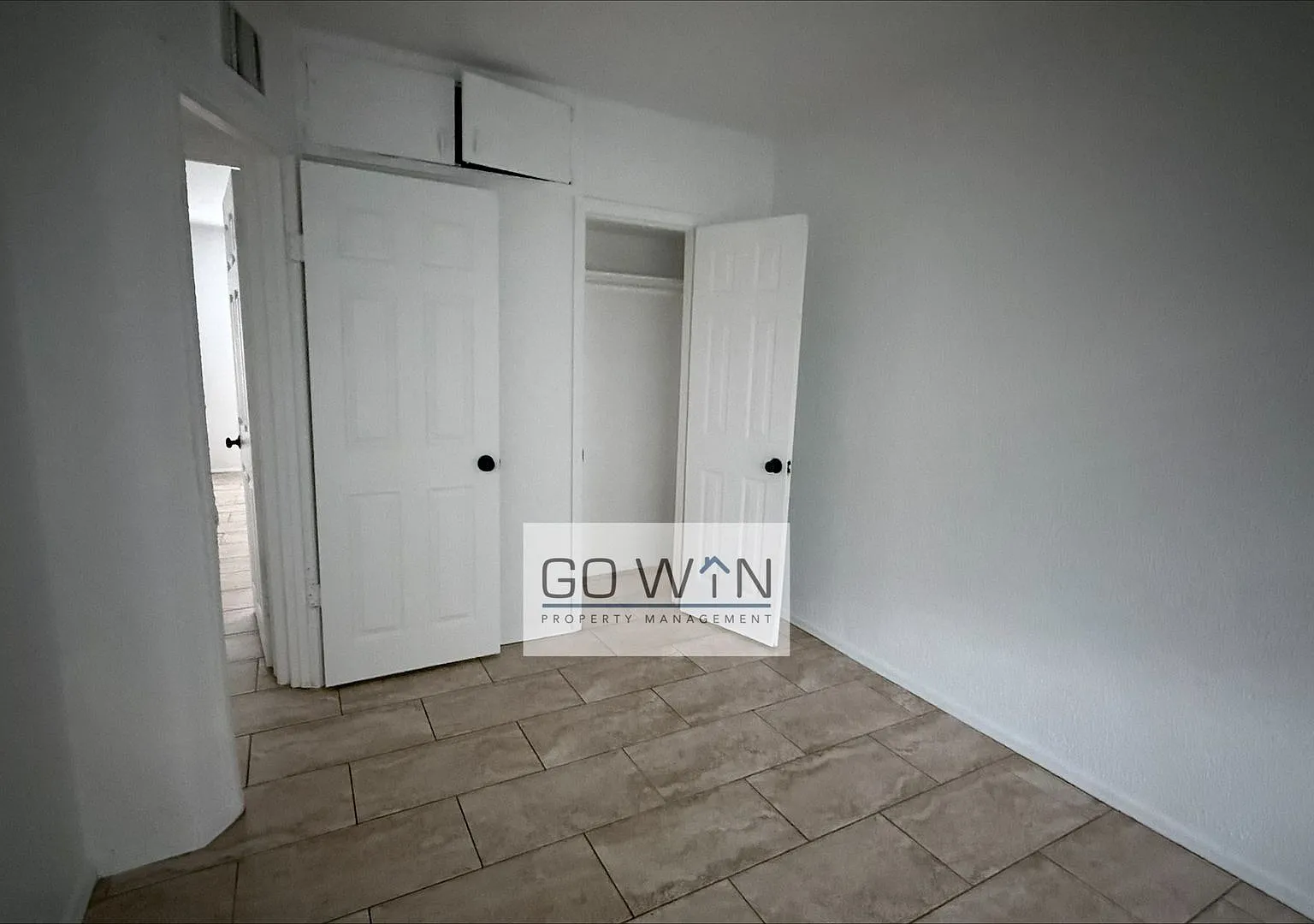 2617 E Portland St — Photo 4