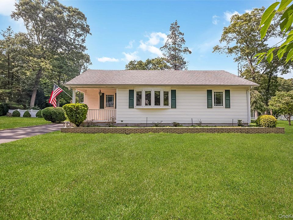 1st image of 42 Pineacre Drive