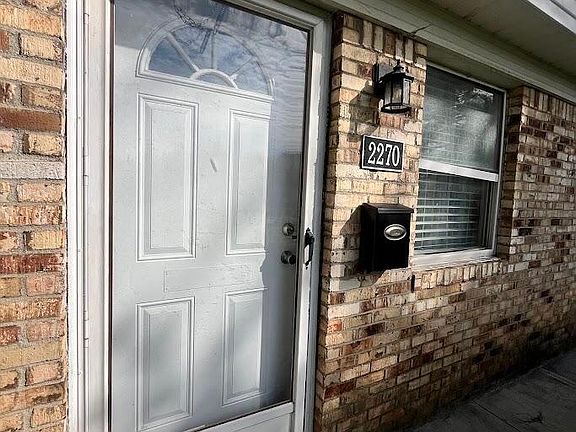 2nd image of 2270 Laurelwood Dr