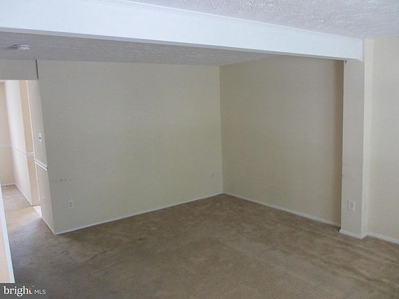 5th image of 14110 Red River Dr