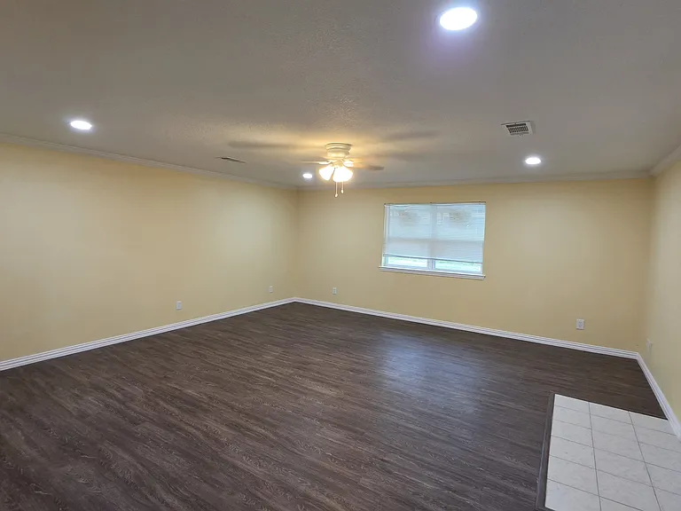 400 Sheriff Ave — Photo 12