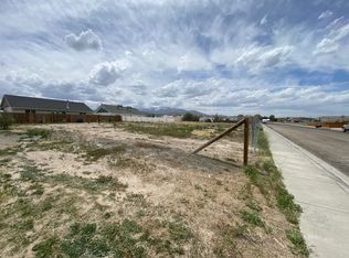880 Tobar St, Wells, NV 89835