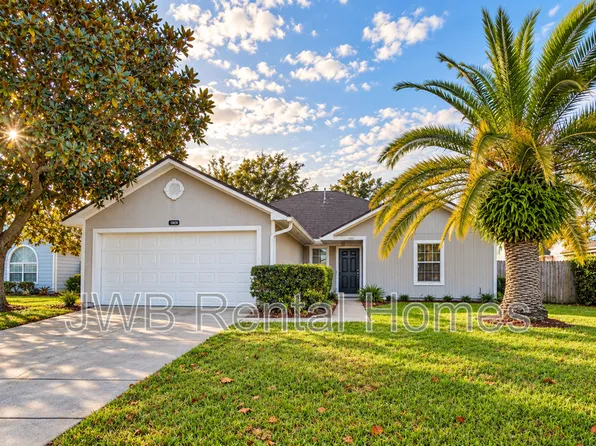 10850 Wahine Dr N, Jacksonville, FL 32246
