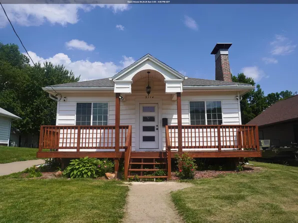 2114 Ross St, Sioux City, IA 51103