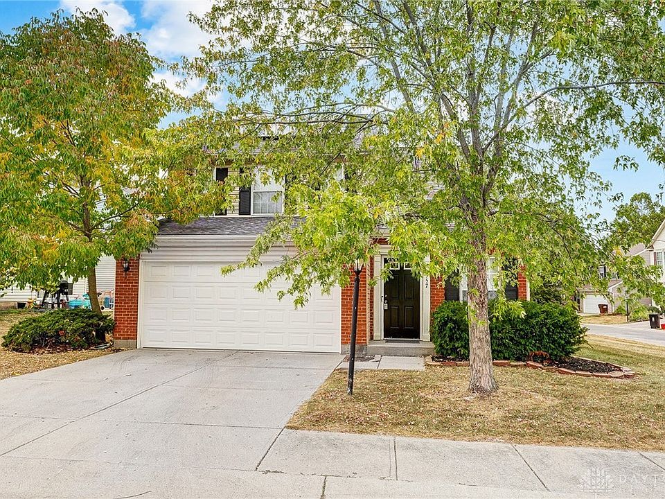 1st image of 2557 King Arthur Way