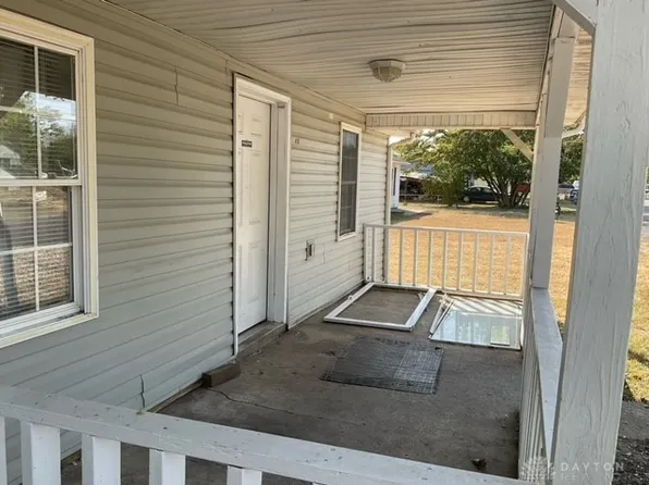 418 Hickory Ave, Middletown, OH 45044
