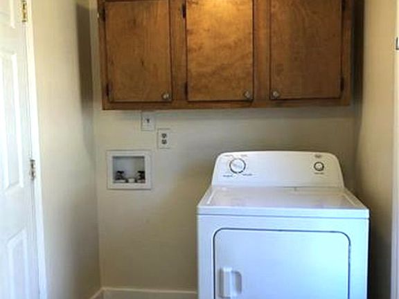3rd image of 5616 S 9th St