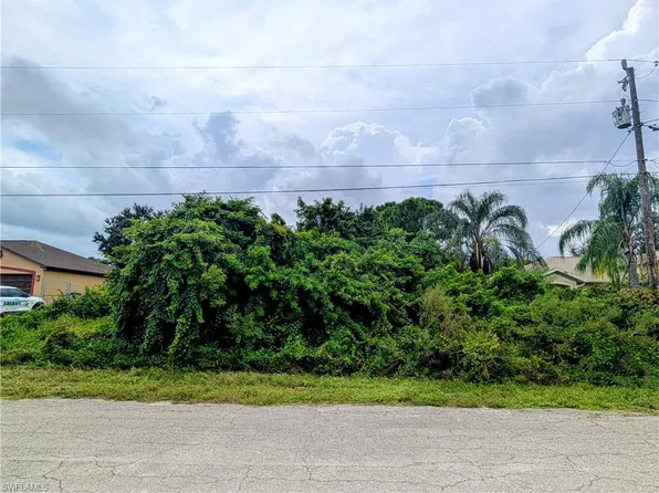 3709 16th ST SW, LEHIGH ACRES, FL 33976
