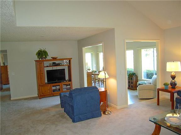 3rd image of 6402 River Run Drive #6402
