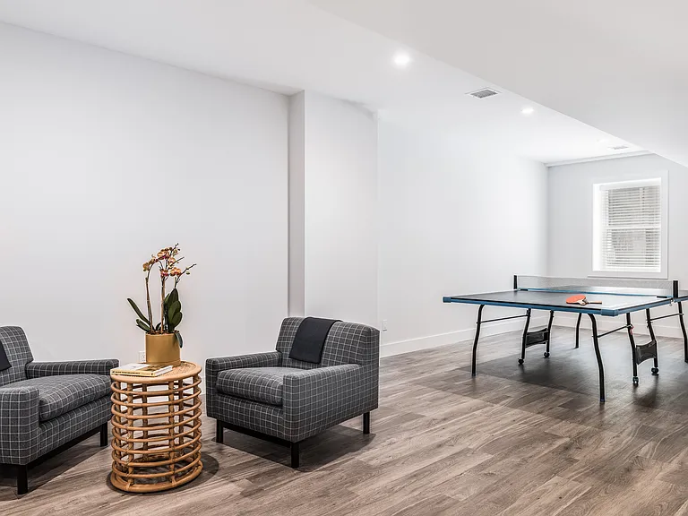 26 Poplar St — Photo 11