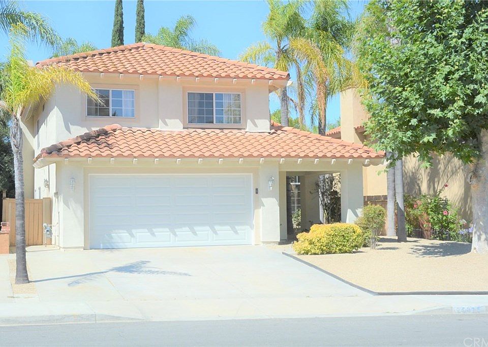 1st image of 25075 Parkcrest Dr