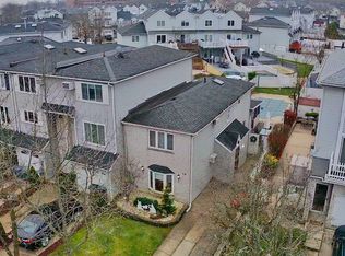 74 Everton Ave, Staten Island, NY 10312