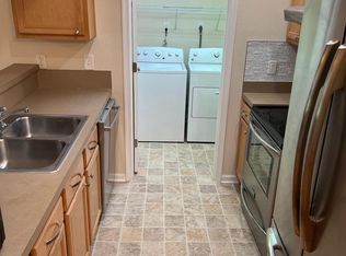 11242 Torrie Way APT K, Bealeton, VA 22712