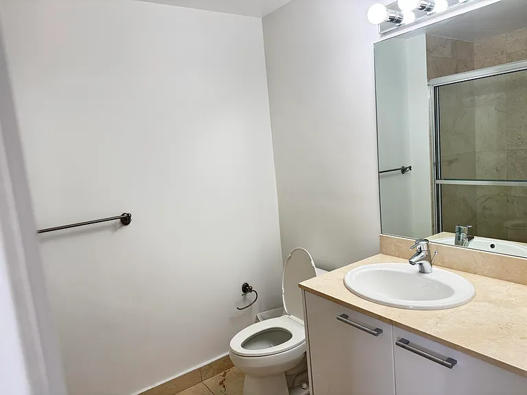 16275 Collins Ave #1004 — Photo 21