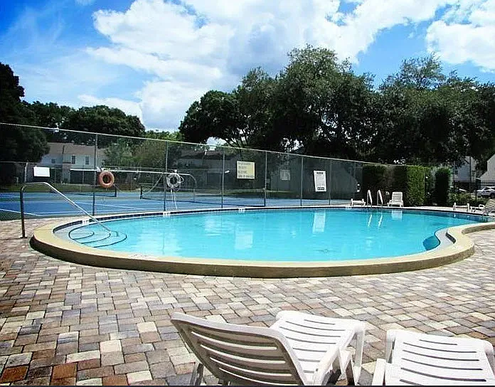 1724 Mill Run Cir — Photo 14