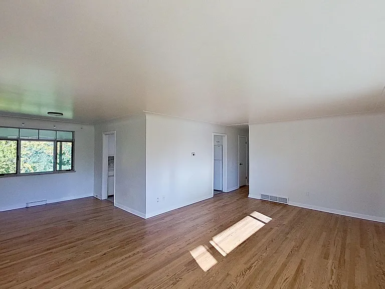 2985 Reed St — Photo 7