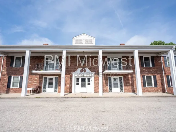 324 Progress Rd APT A5, Shelbyville, IN 46176