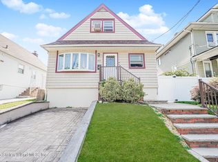 307 Clinton B Fiske Ave, Staten Island, NY 10314