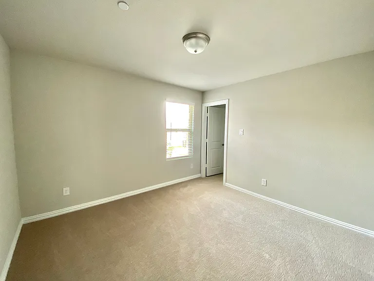 4127 Stockyard Station Ln — Photo 18