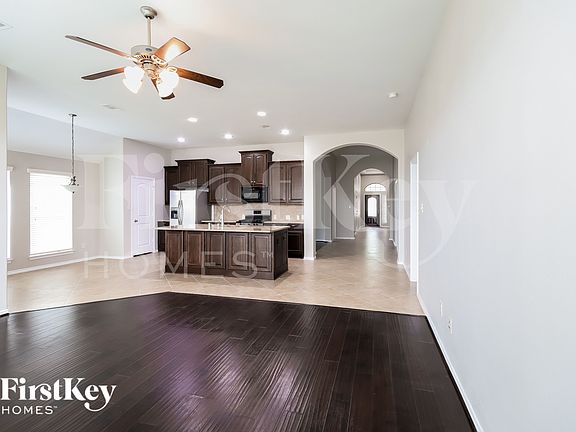 4th image of 26122 Serenity Oaks Dr